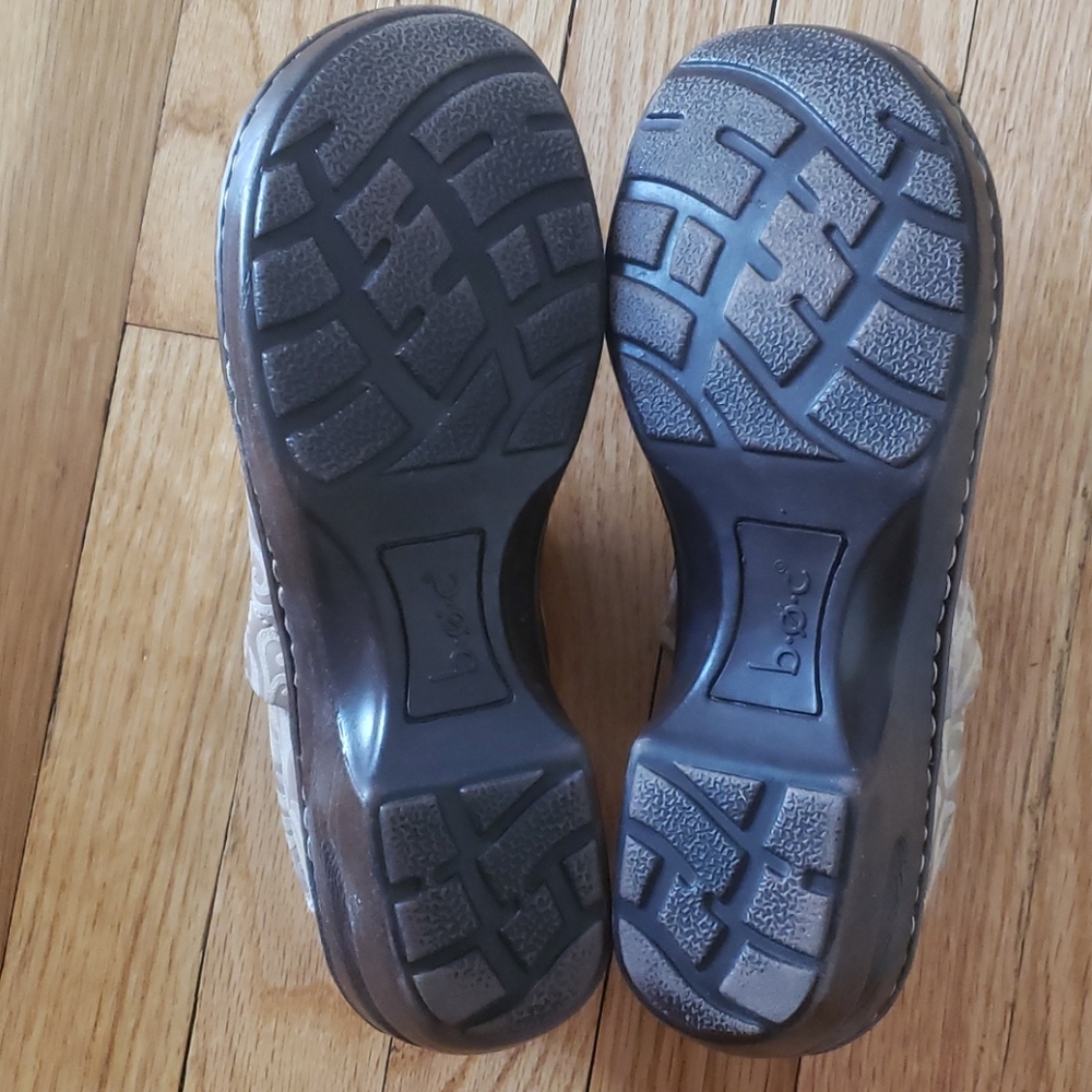 b.o.c Clogs - Picture 3 of 3